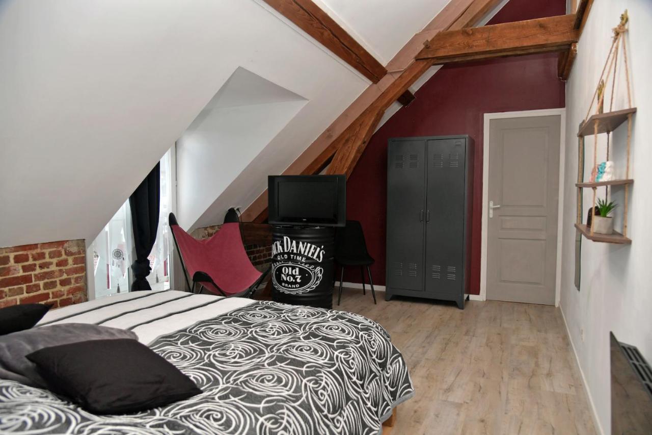 Les Colombines Bed & Breakfast Hombleux Eksteriør bilde